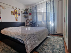 Apartament 4 camere Huedin/Piata Resita/2 locuri parcare/...