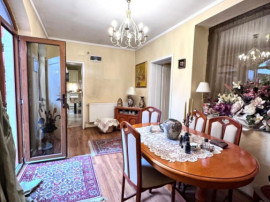 Casă 5 amere pe un singur nivel, curte & terasă, zona Avra