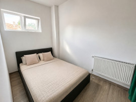 Apartament cu două camere zona Lunei