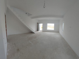 Vila single-Bragadiru-4 camere, 2 placi beton-110000 Euro
