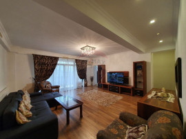 Apartament 3 camere de vânzare în Solid Residence Mamaia