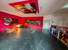 Spatii comerciale langa Biserica Sarbeasca diverse activitat