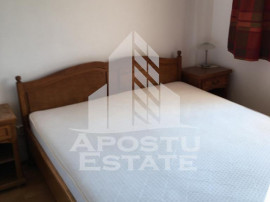Apartament cu 3 camere, 78 mp , zona Aurel Vlaicu