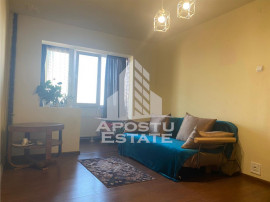 Apartament cu 2 camere decomandat pe Calea Aurel Vlaicu