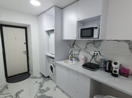 Apartament o camera zona Aeroportului