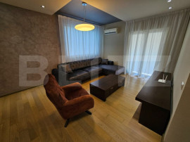 Casa superba, 250 mp utili, 600 mp curte, 3 parcari, zona St