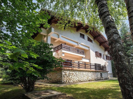 Duplex cu acces separat si curte individuala