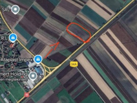 De v&acirc;nzare teren extravilan l&acirc;ngă drumul DN11