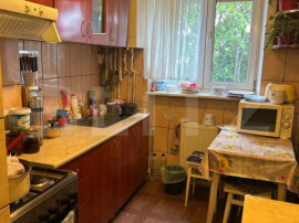 Apartament de vanzare, cu 2 camere, 40 mp, zona Profi &ndash; Ro