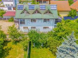 Vila rezidential/ gradina de vis/sera/ panouri/ Sanpetru!