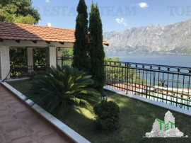 Casa de in Kotor Muntenegru