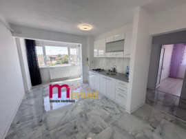 Apartament 3 camere,str.Sabinelor,renovat/gaze