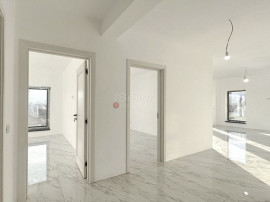 Curte Generoasa Compartimentare Practica