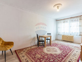 Apartament cu 3 camere de v&acirc;nzare &icirc;n zona Sebastian