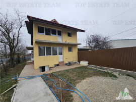 Vila regie proprie 5 camere crama centru Domnesti