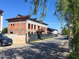 Domnesti - casa 276 mp, teren 572 mp, garaj, personalizabila