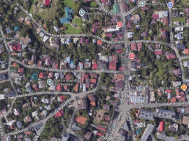 Tatarasi zona Piata Chirila teren 576mp cu casa si anexe (pr