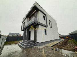 Vila Premium / 4 Camere / 3 Bai / Curte amenajata