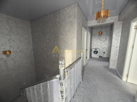 Mobilata si utilata - 3 camere - 2 bai - 405 mp teren