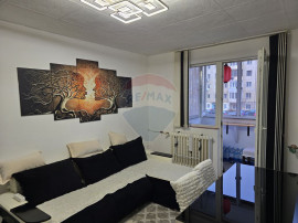 Apartament 3 camere &ndash; Prima &icirc;nchiriere &ndash; zona Vlaicu