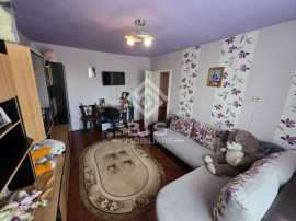 Apartament 3 camere decomandate Etaj 3