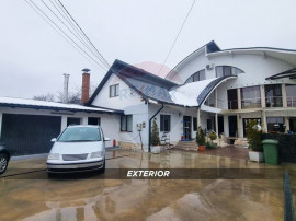 Casă / Vilă cu 10 camere de v&acirc;nzare &icirc;n SIGHETUL MARMA...