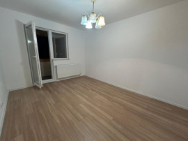 Apartament 2 cam, decomandat, renovat integral, balcon, zona ITC!