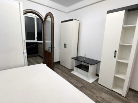 Apartament 1 camera D, in Podu Ros,