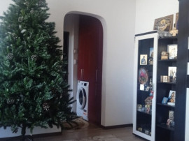 Apartament Cu 2 Camere Semidecomandate Zona Ultracentral