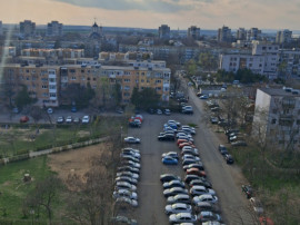 Apartament 2 camere de v&acirc;nzare &ndash; decomandat, 52 mp &ndash; zo