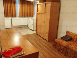 COLOSSEUM: Garsoniera Ct termica balcon beci Bartolomeu