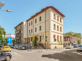 RESTAURANT DE VANZARE zona ARMENEASCA