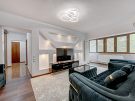 Apartament 3 camere Calea Mosilor, Bd. Carol