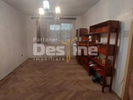 Apartament 3 camere, parter, Nord