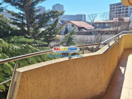 Apartament 3 camere 80 mp | Parcare - Curte | M. Aparatorii