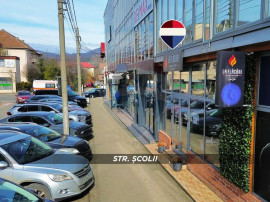RESTAURANT MOBILAT SI UTILAT, DE INCHIRIAT