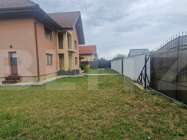 Casa P+1 , 4 camere, garaj, beci, zona Tarlungeni -centrala