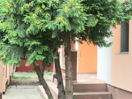 Casa individuala P M de inchiriat nemobilata - Lipovei -