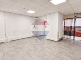 Spațiu Comercial de V&acirc;nzare | 2 Intrări | Zona Prelung...