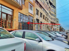 Spațiu comercial B-dul Unirii 151mp Utili