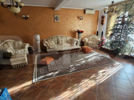 Vila &icirc;n regim P+1, 380 mp&sup2;, pretabilă spații de birouri,