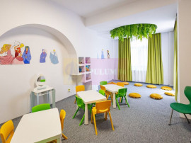 Grădiniță sau After School &icirc;ntre Parcul Tineretului ?...