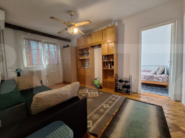 Apartamet de vanzare, cu 3 camere, 46 mp, zona Sagului-SHOPP