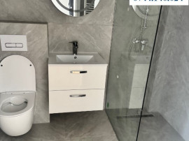 Ap. 1 cam, et. 3, 41 mp. Preț 42.148 &euro; + TVA 21%