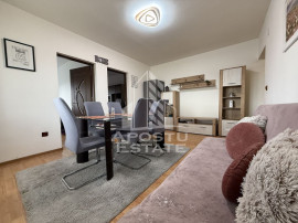 Apartament cu 3 camere, centrala proprie, zona Soarelui