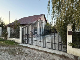 Casă / Vilă cu 5 camere