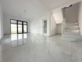 Duplex cu 5 camere, despartit prin camera tehnica, finali...