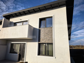 Casa de vanzare in valea Lupului -finisaje PREMIUM
