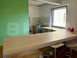 De închiriat apartament modern 2 camere zona Bucovina