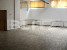 Cladire comerciala, 1101 mp, zona Spitalul Judetean